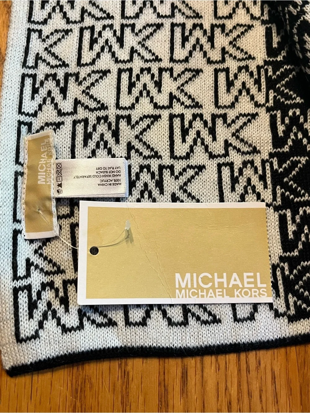 Michael Kors Black & Cream MK Logo Reversible Scarf NWT